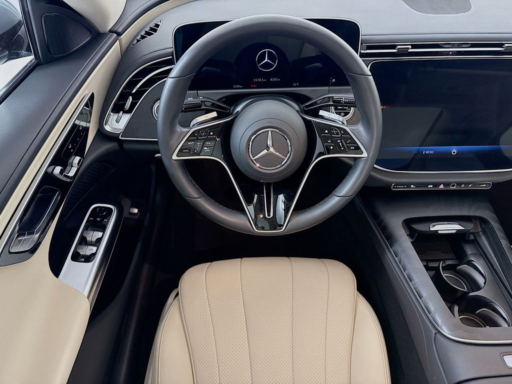 Thumbnail: 2026 Mercedes-Benz E-Class - 10