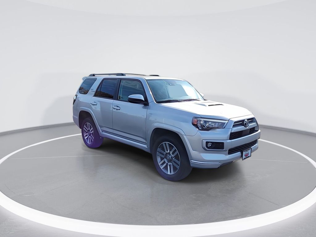 2022 Toyota 4Runner TRD Sport 2