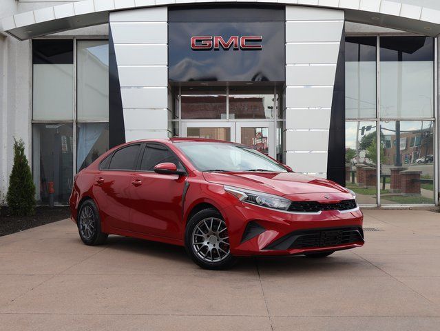 2022 Kia Forte LXS FWD
