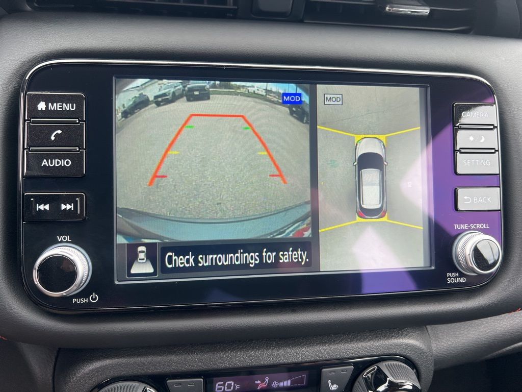 2024 Nissan Kicks SR photo
