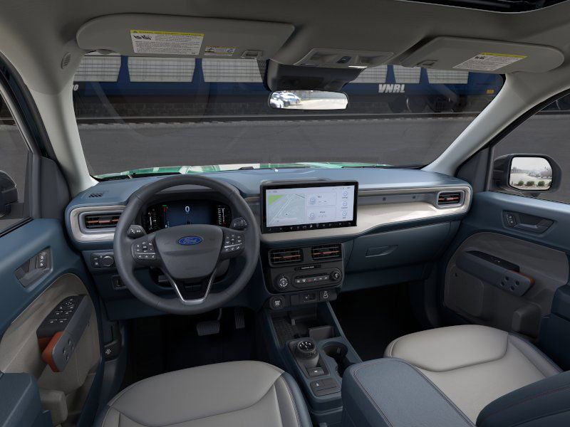 2025 Ford Maverick Lariat photo
