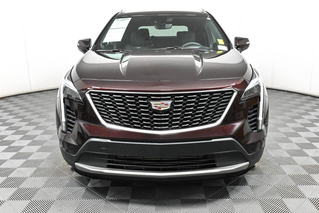 2020 Cadillac XT4 Premium Luxury 2