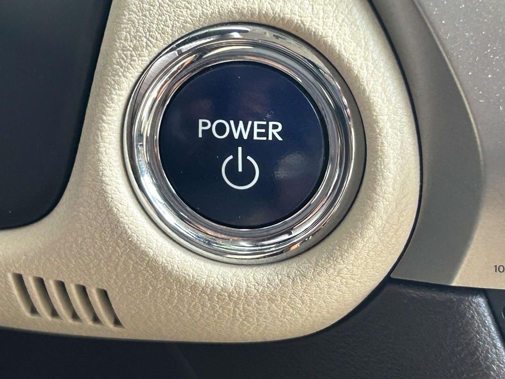 Used 2018 Lexus ES Sedan