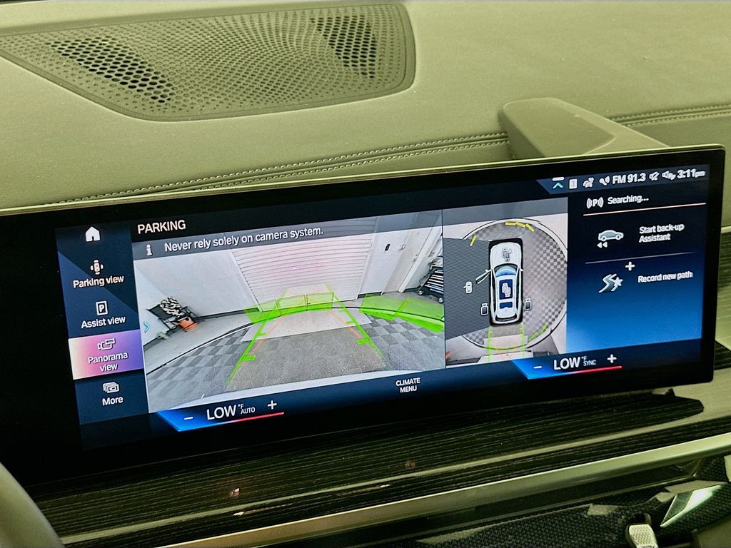2023 BMW X7 xDrive40i 14