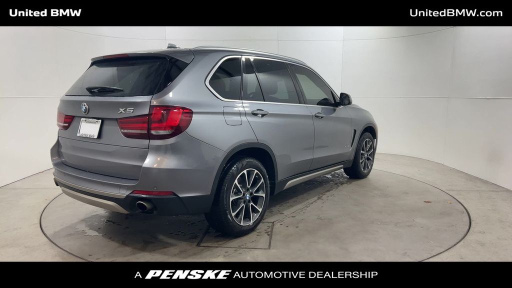 2017 BMW X5 xDrive35i 8