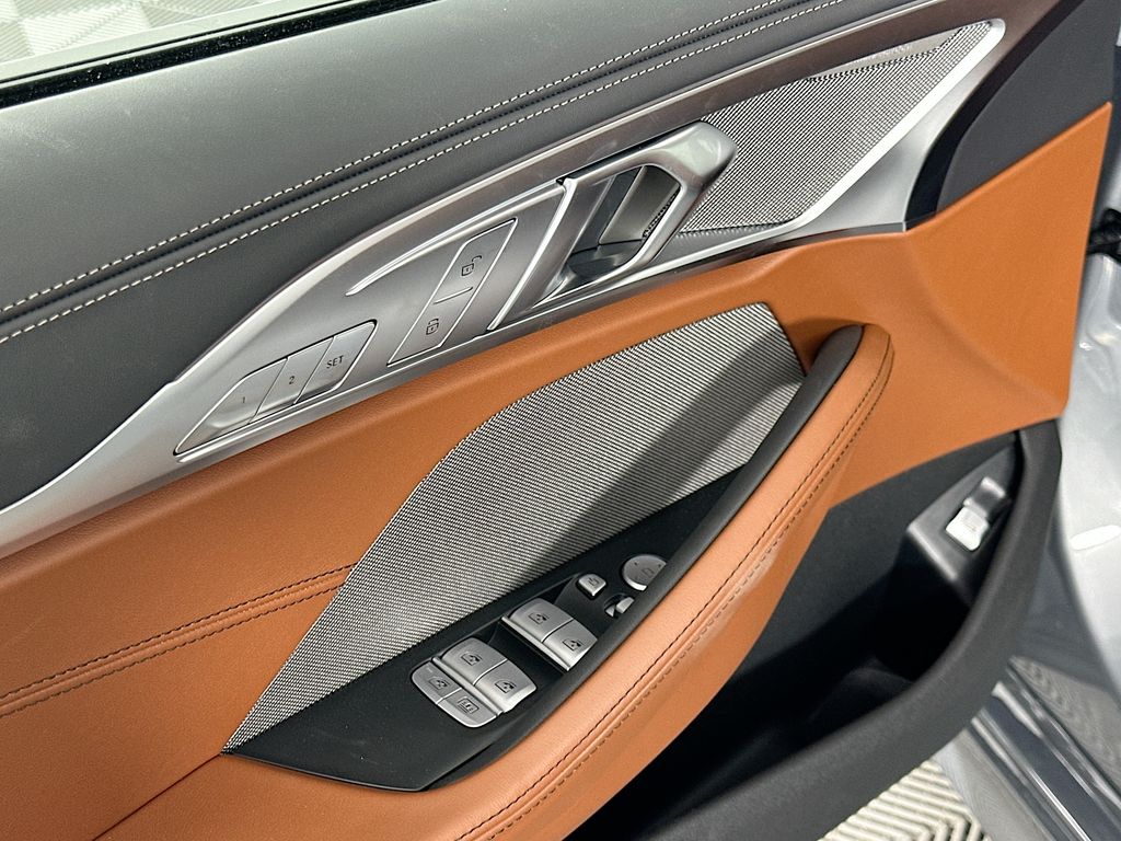 Thumbnail: 2026 BMW 8 Series - 20