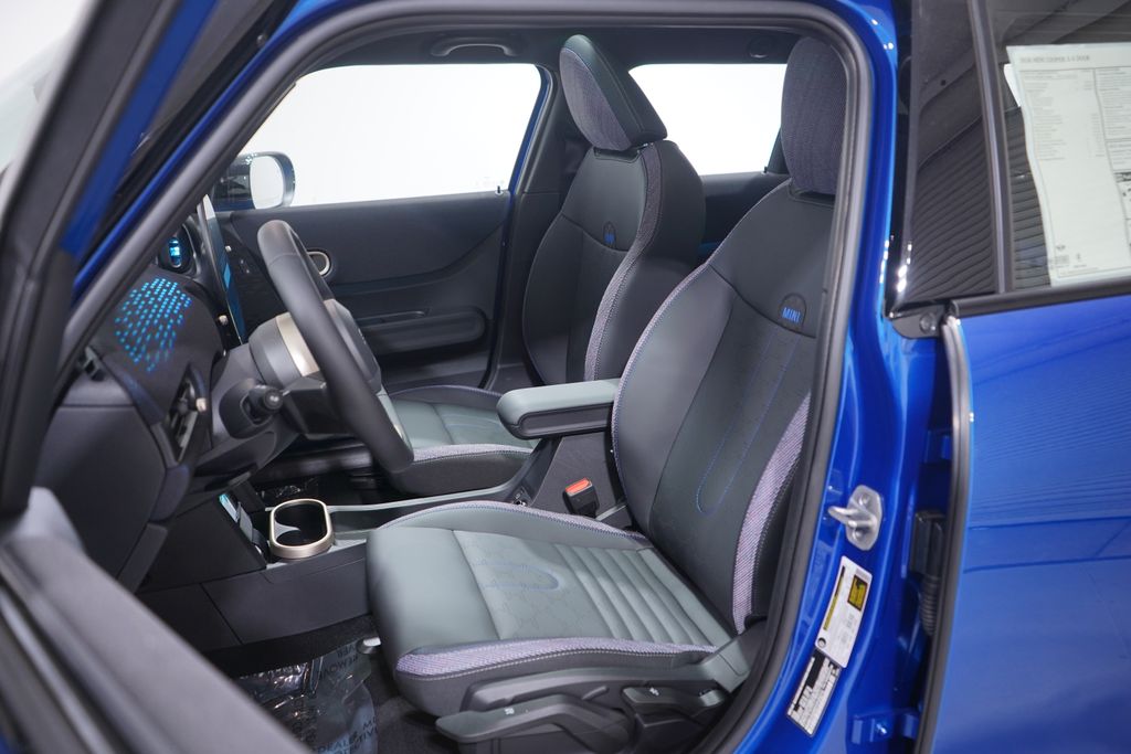Thumbnail: 2026 MINI Cooper - 7