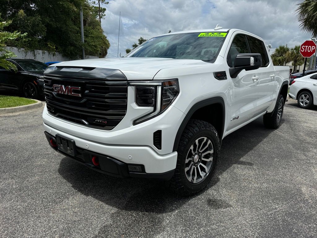 2023 GMC Sierra 1500 AT4 3