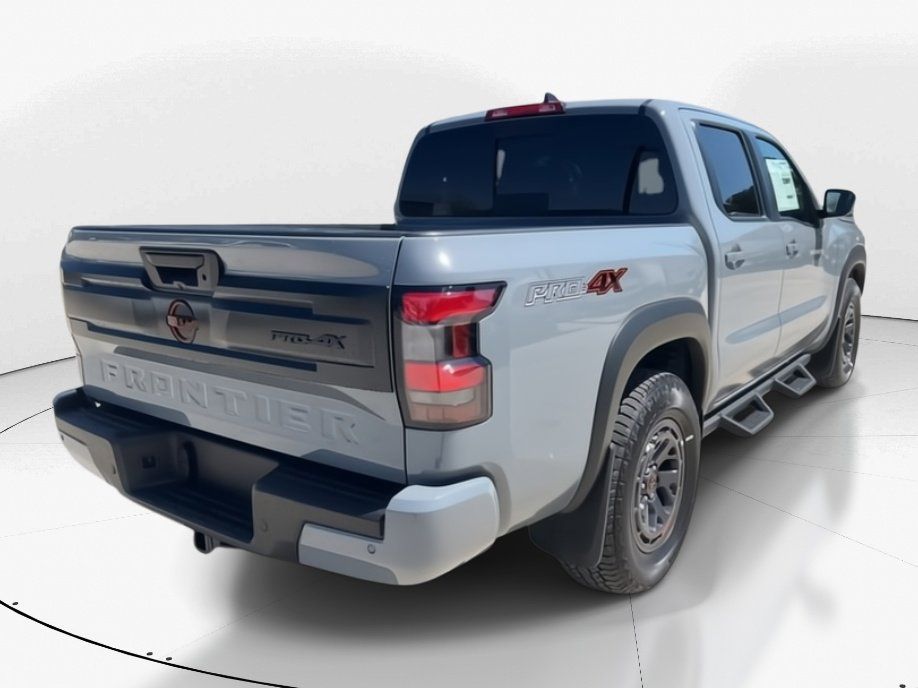2025 Boulder Gray Pearl Nissan Frontier PRO-4X 4X4 Truck