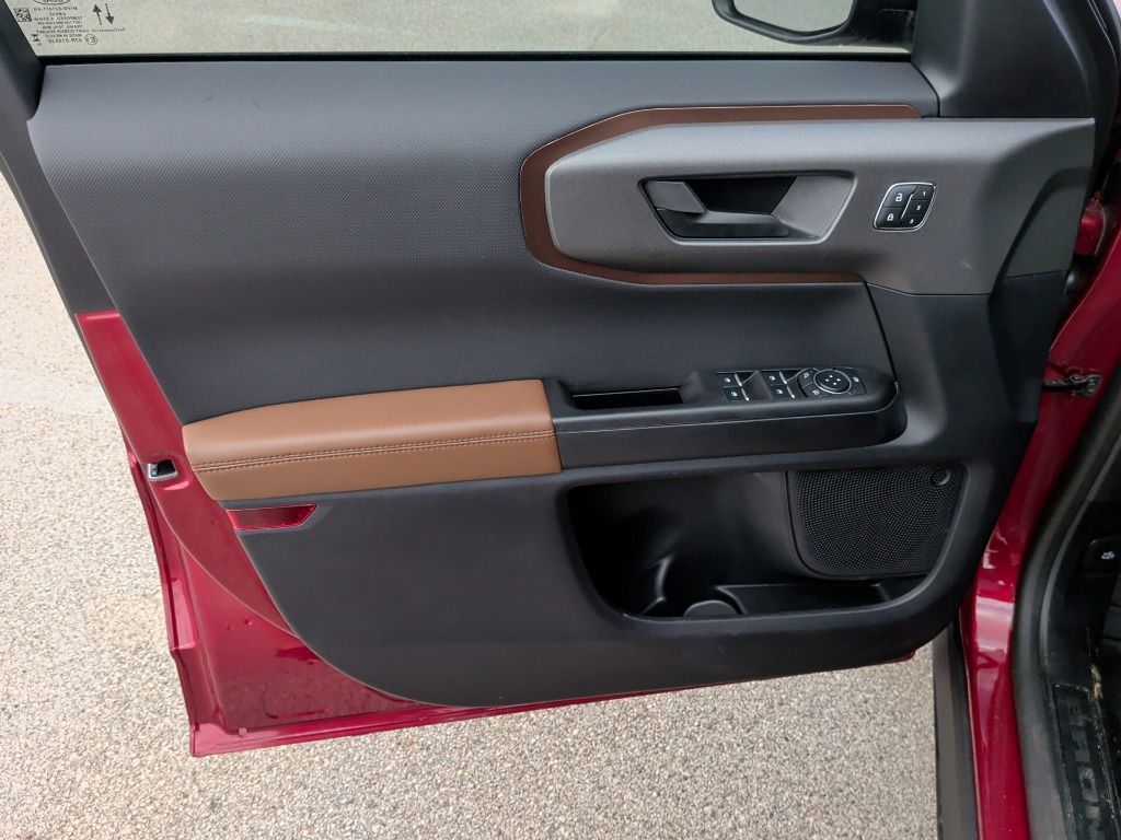 2025 Ford Bronco Sport Outer Banks - 9