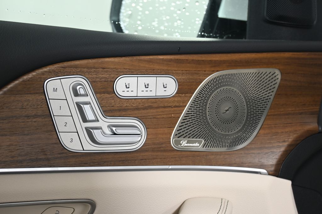 Thumbnail: 2026 Mercedes-Benz GLS - 25