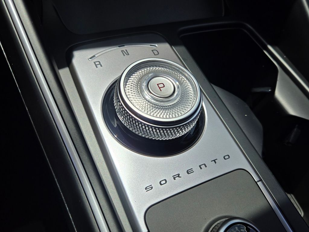2026 Kia Sorento - $37,620