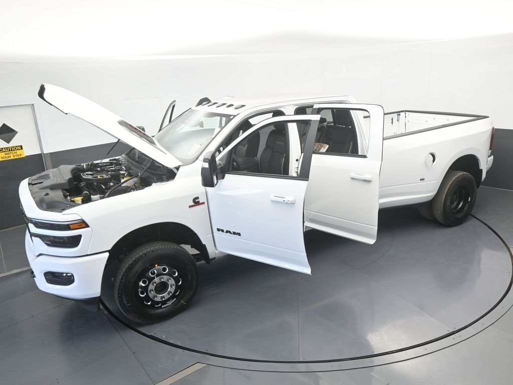 New 2026 Bright White Clearcoat Ram Laramie image 70