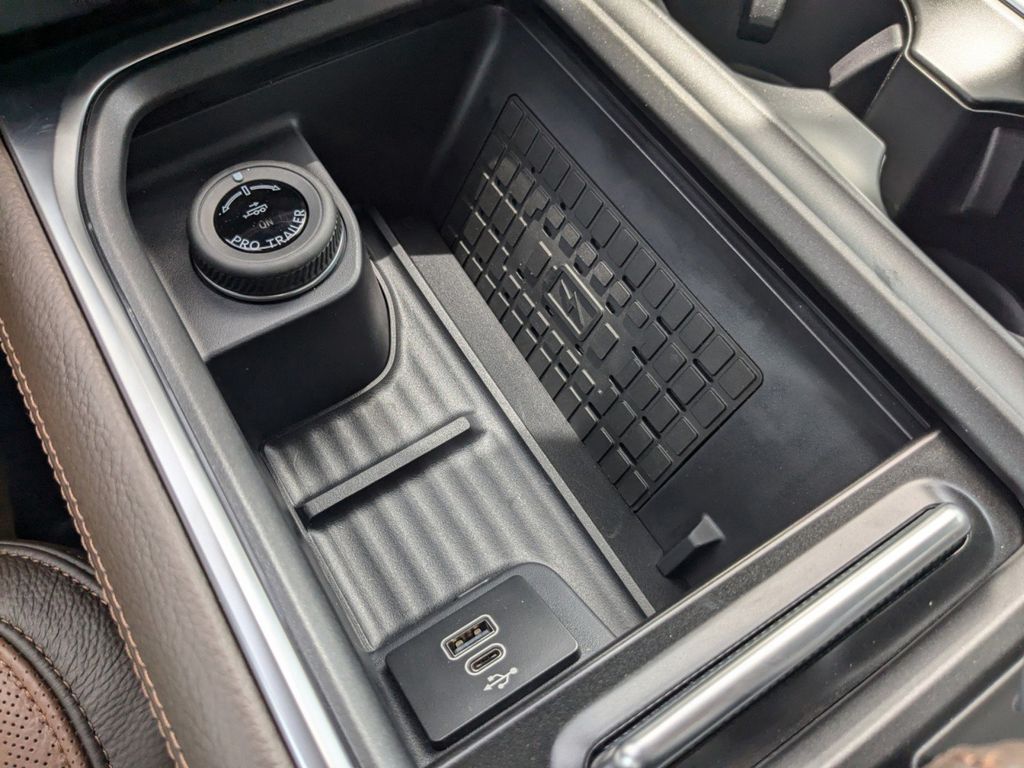 2025 Ford Expedition MAX King Ranch