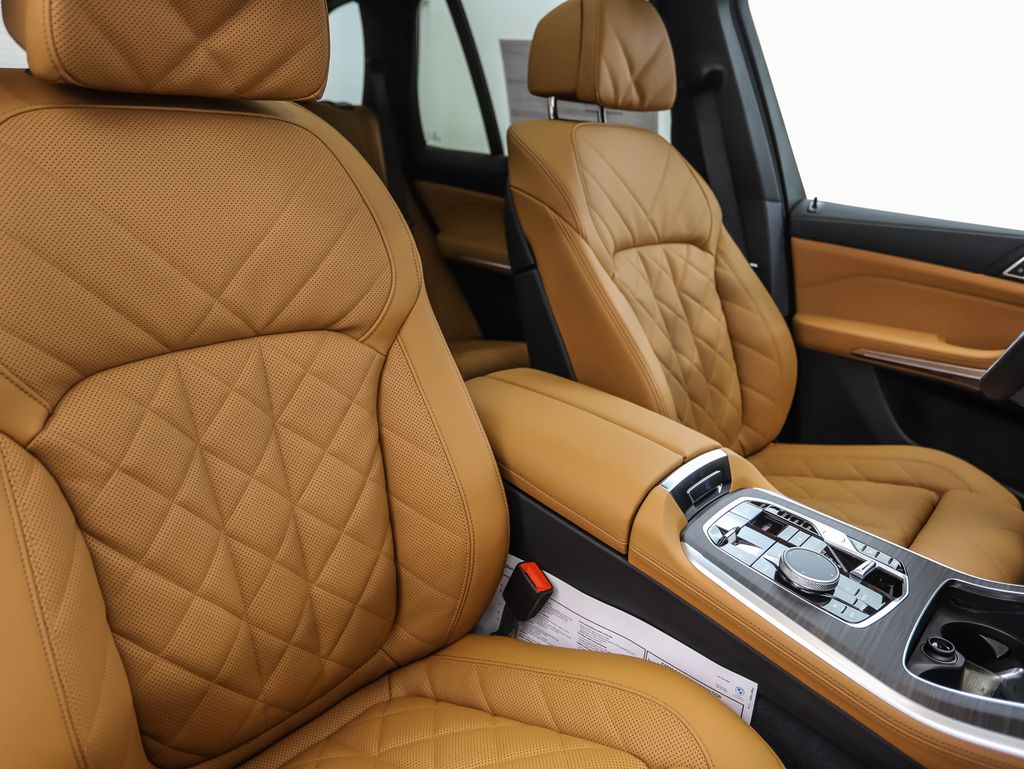 2026 BMW X5 xDrive50e 31