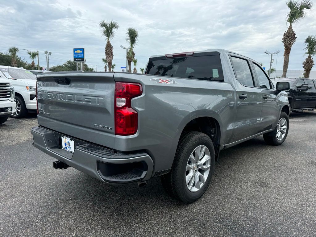 2024 Chevrolet Silverado 1500 Custom 8