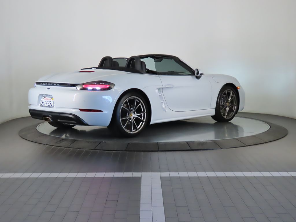 2024 Porsche 718 Boxster  13