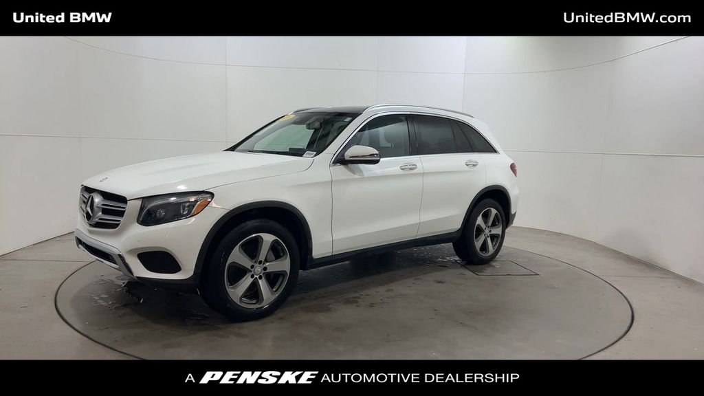 Thumbnail: 2016 Mercedes-Benz GLC - 4