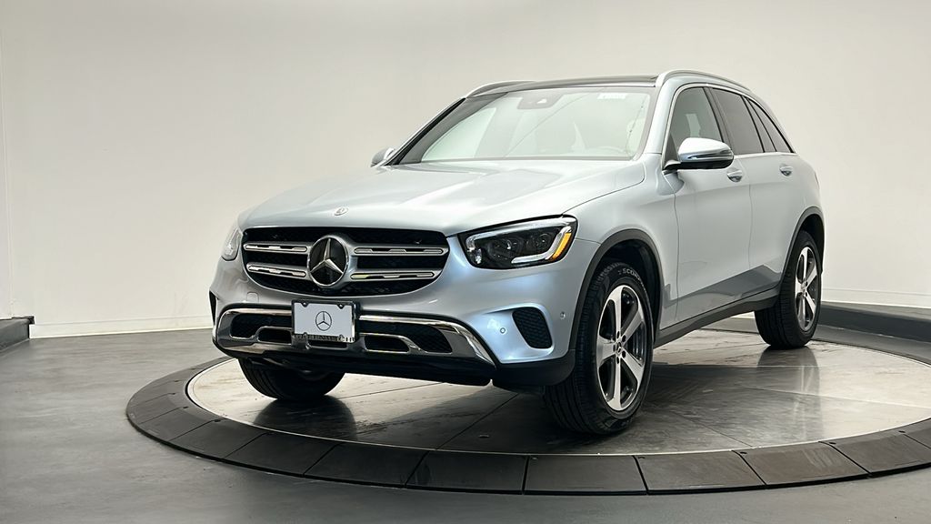 2022 Mercedes-Benz GLC 300 3