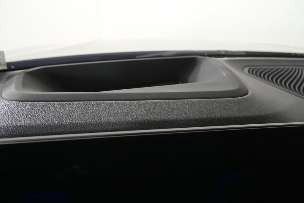 Thumbnail: 2025 BMW 3 Series - 20