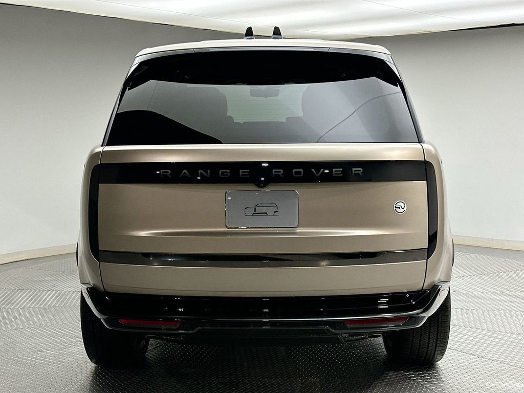 Thumbnail: 2026 Land Rover Range Rover - 12