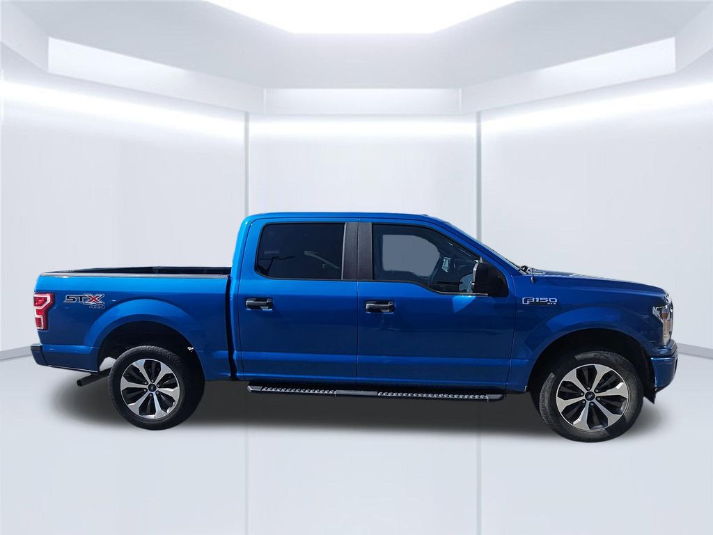 2019 Blue Metallic Ford F-150 XL 4X4 Truck
