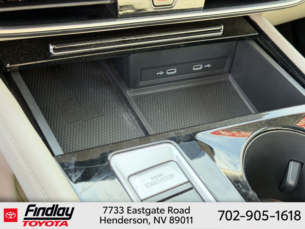 Used 2024 Volkswagen Atlas SUV