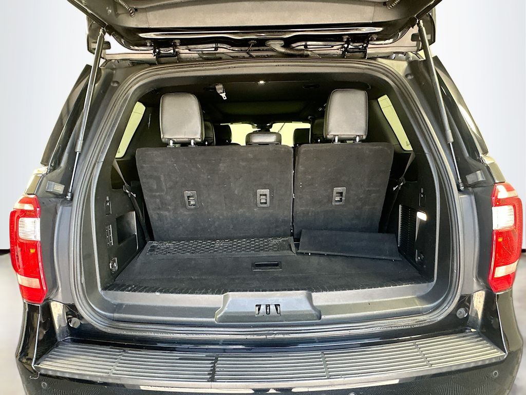 Thumbnail: 2020 Ford Expedition - 29