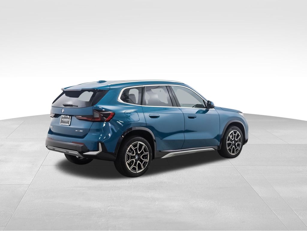 Thumbnail: 2025 BMW X1 - 5