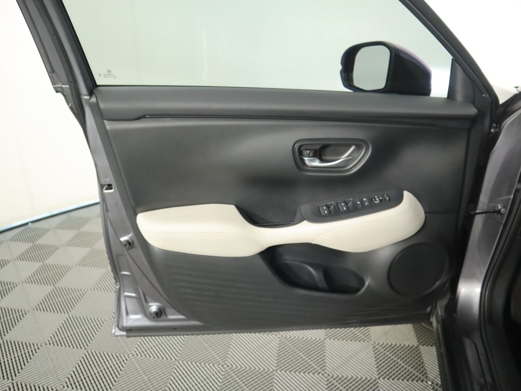 Thumbnail: 2024 Honda HR-V - 23