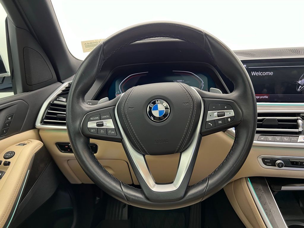 Thumbnail: 2022 BMW X5 - 17