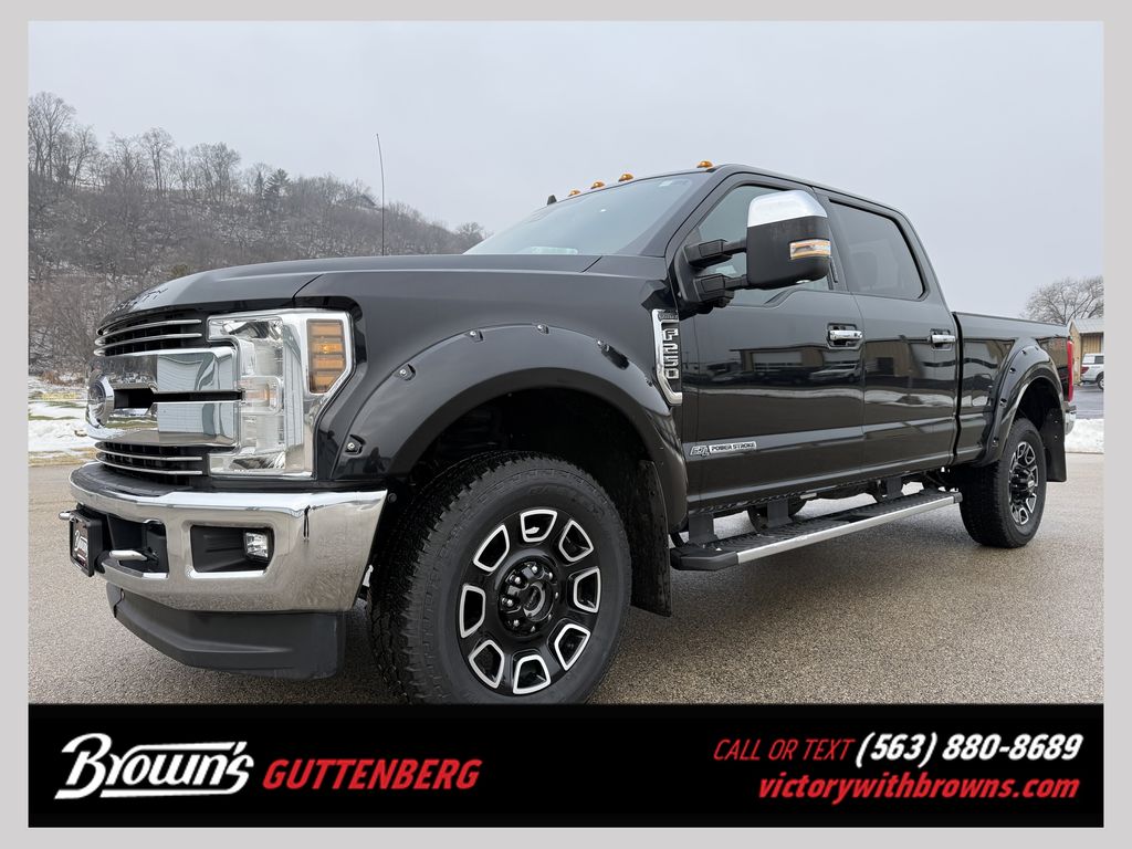 2019 Ford F-250 Super Duty Lariat Crew Cab 4WD