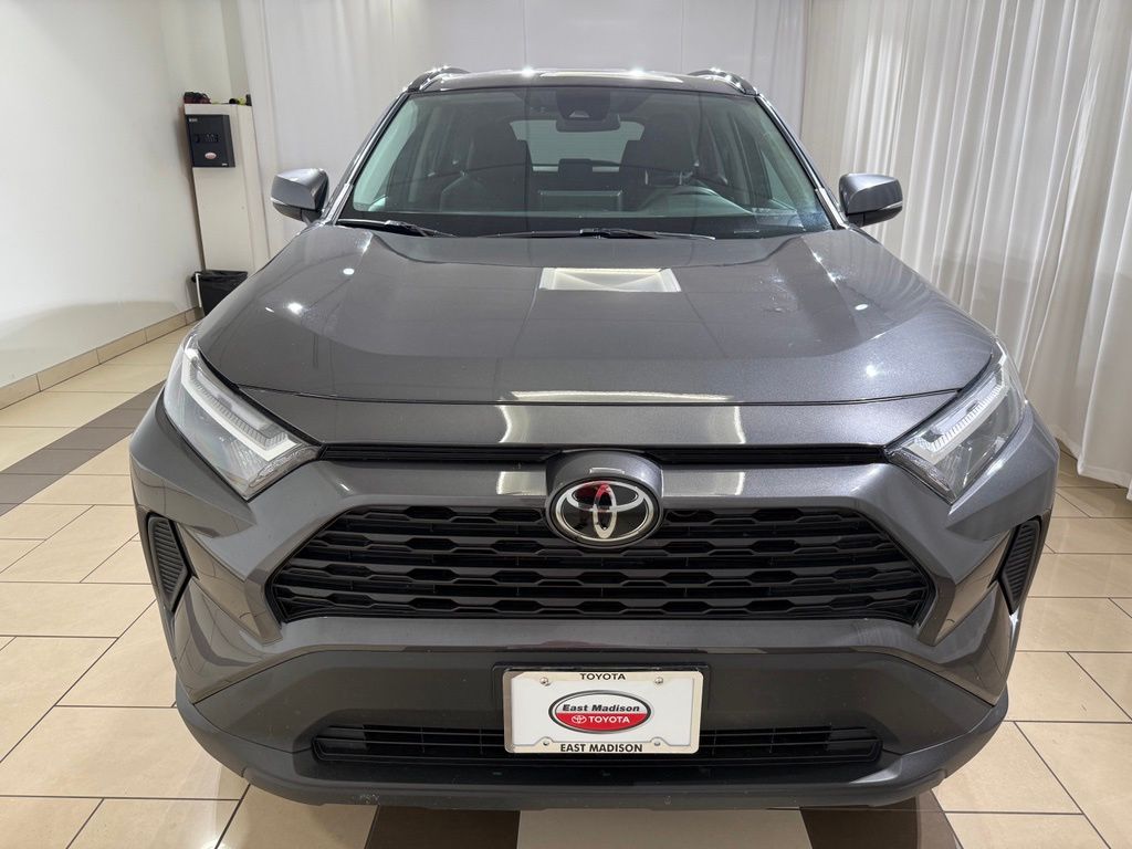 Thumbnail: 2024 Toyota RAV4 - 8