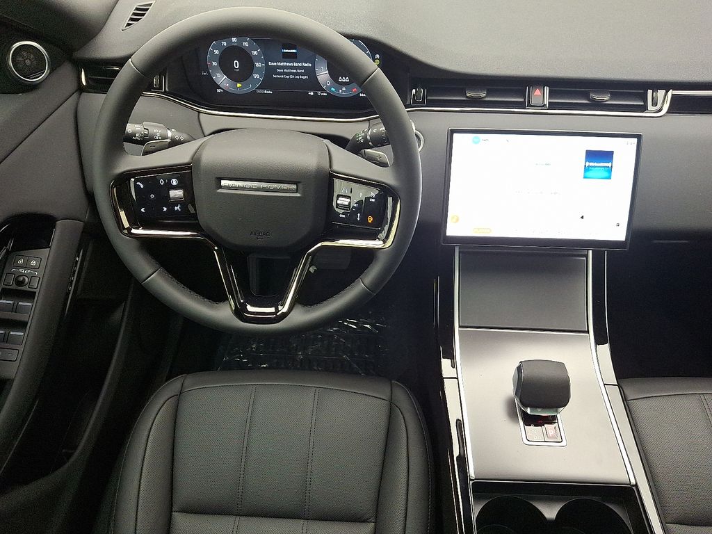 Thumbnail: 2026 Land Rover Range Rover Evoque - 8