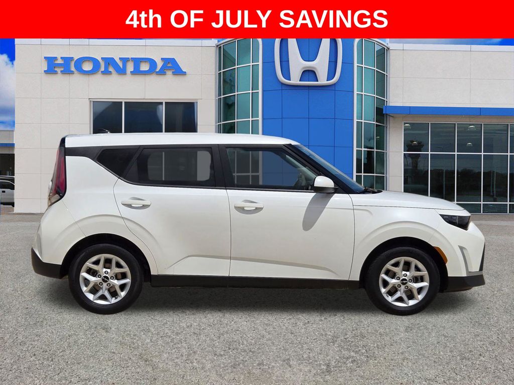 Used 2024 Kia Soul LX with VIN KNDJ23AUXR7239657 for sale in Weatherford, TX