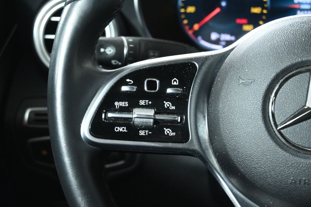 Thumbnail: 2020 Mercedes-Benz C-Class - 17