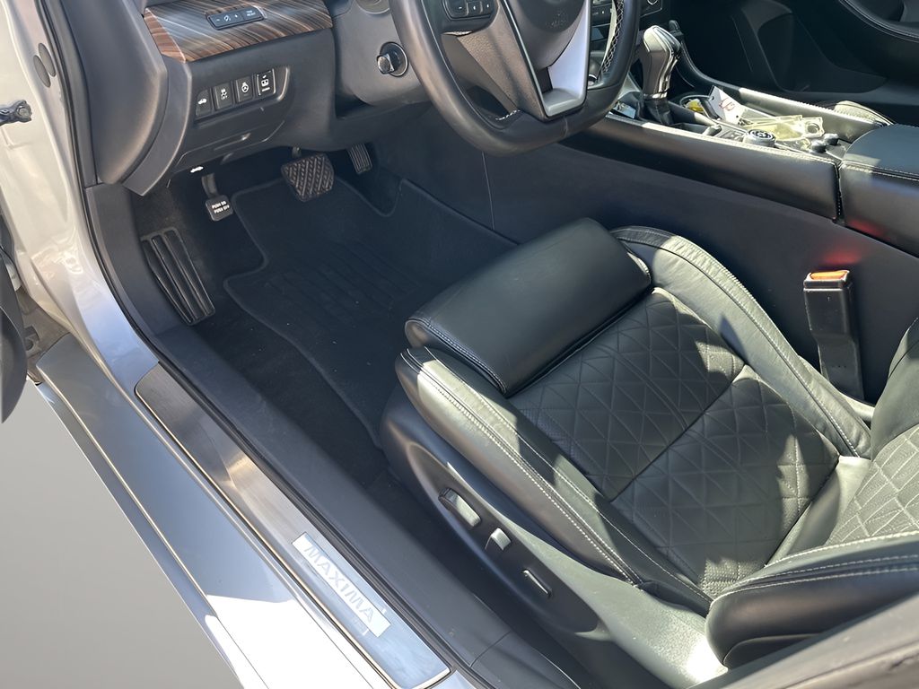 Used Car 2017 Nissan Maxima  Platinum For Sale Under $15,000 In Austin, Texas