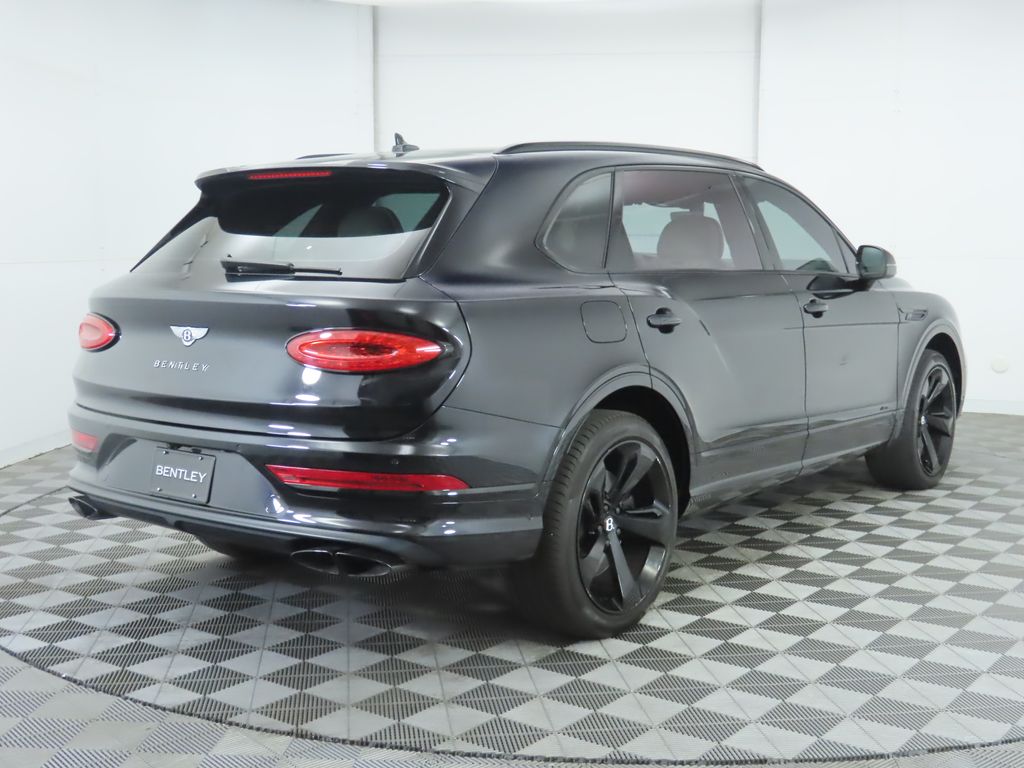 Thumbnail: 2023 Bentley Bentayga - 5