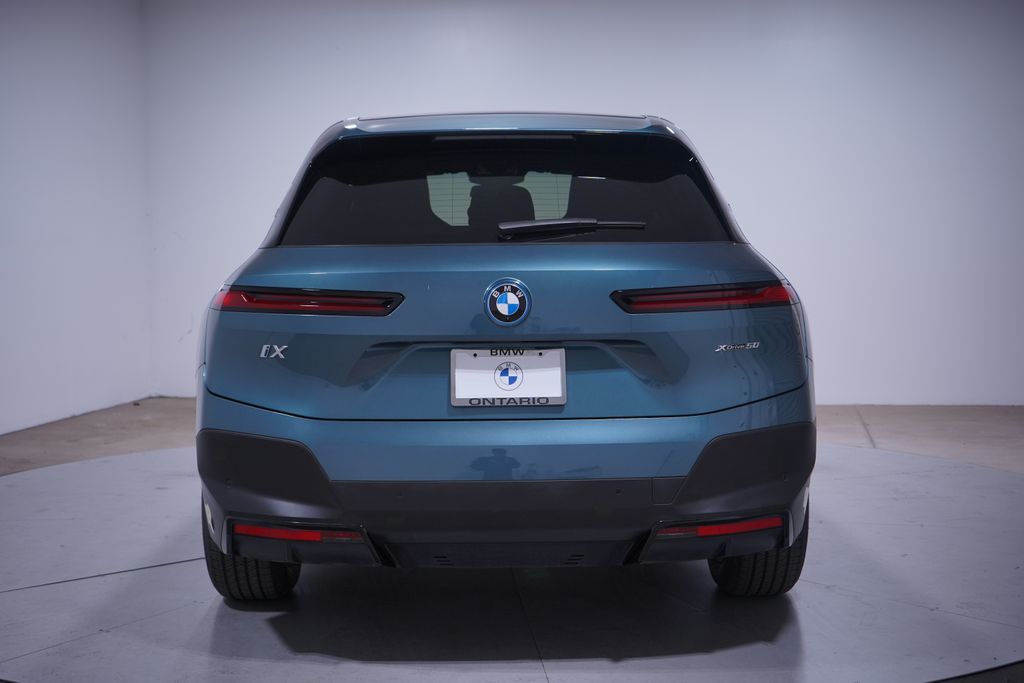 Thumbnail: 2023 BMW iX - 5