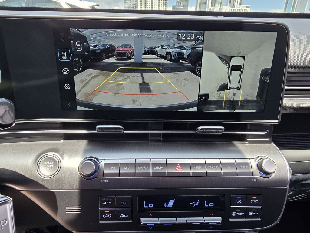 New 2026 White Hyundai Limited image 19
