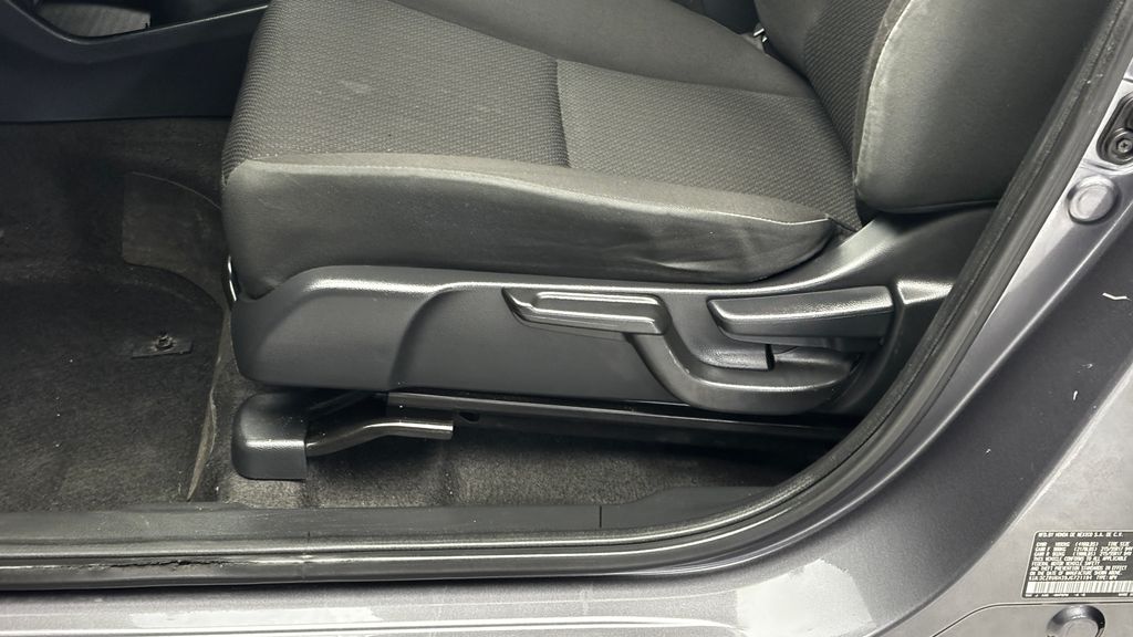 Thumbnail: 2018 Honda HR-V - 11
