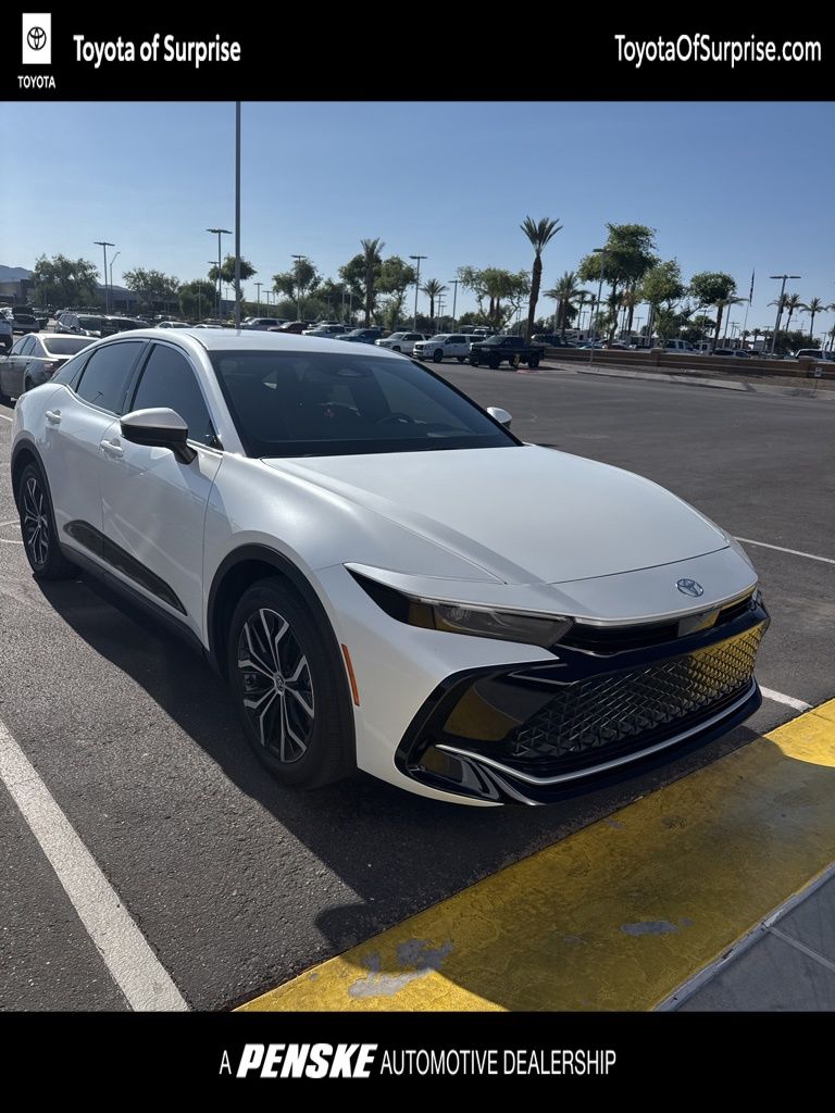 2023 Toyota Crown XLE -
                Surprise, AZ