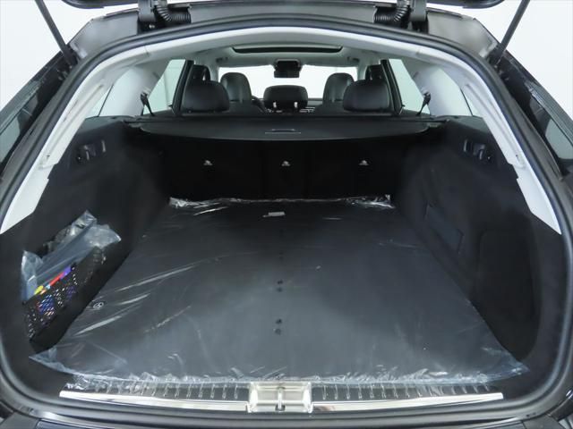 Thumbnail: 2025 Mercedes-Benz E-Class - 30