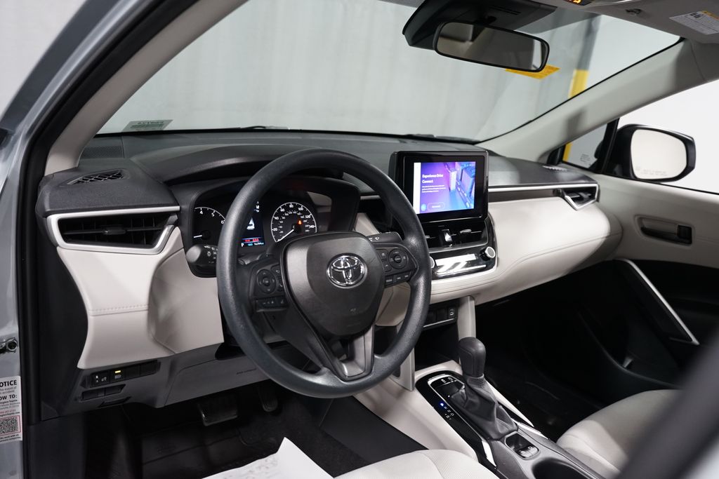 Thumbnail: 2024 Toyota Corolla Cross - 11