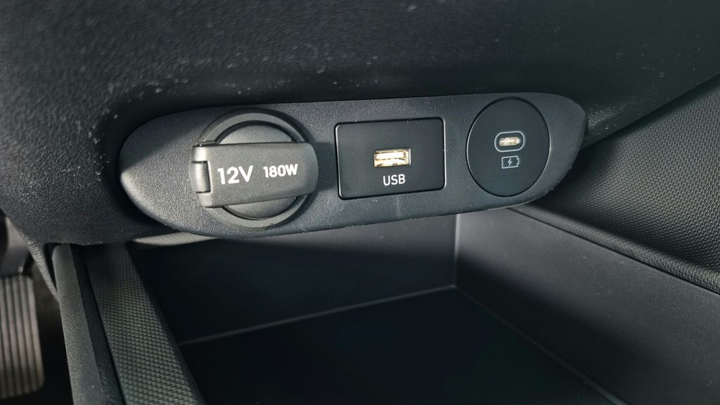 2026 Hyundai Elantra Hybrid