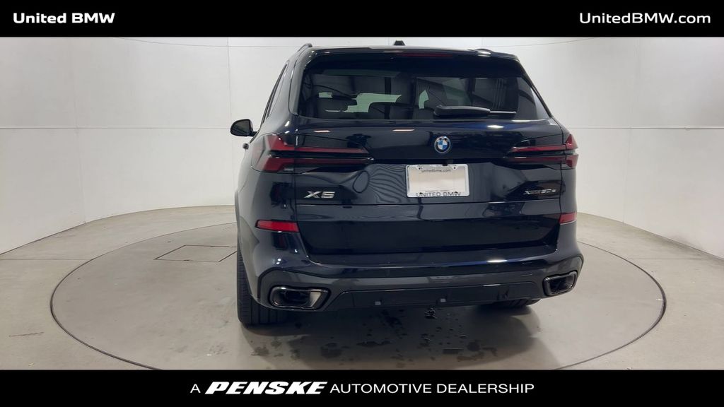 2026 BMW X5 xDrive50e 7