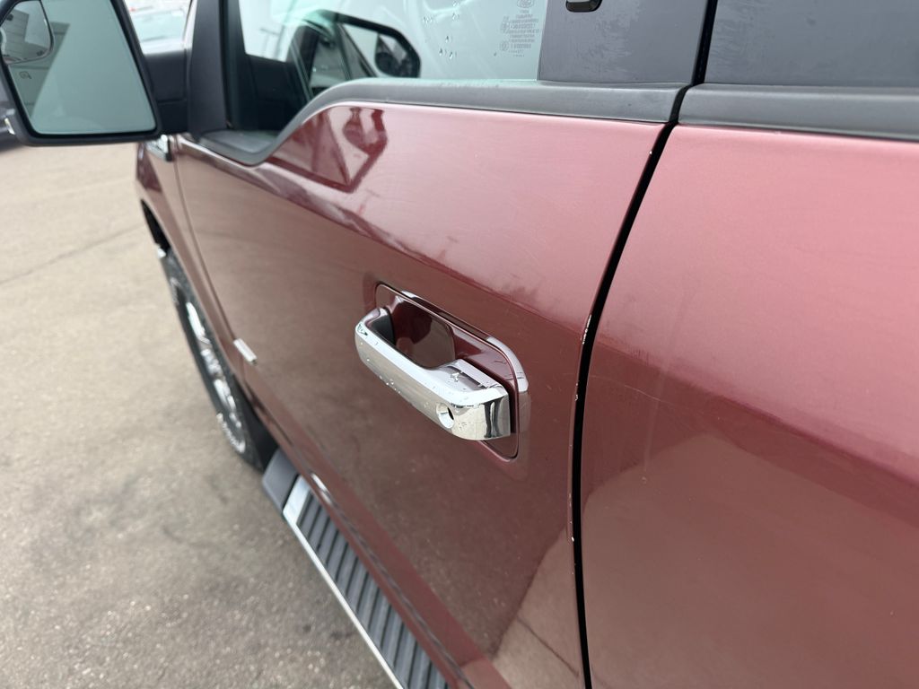 Used 2017 Brown Ford XLT image 38