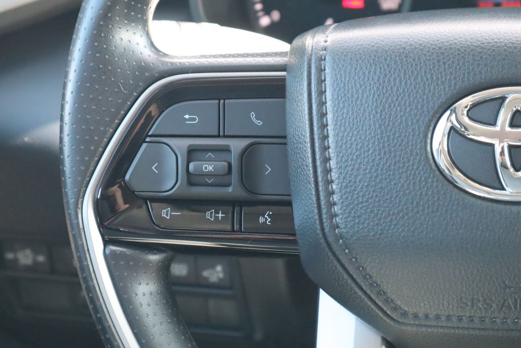 Thumbnail: 2024 Toyota Tundra - 11