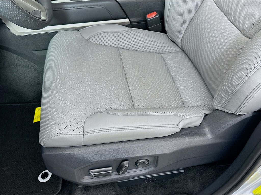 2025 Toyota Tundra Limited 19