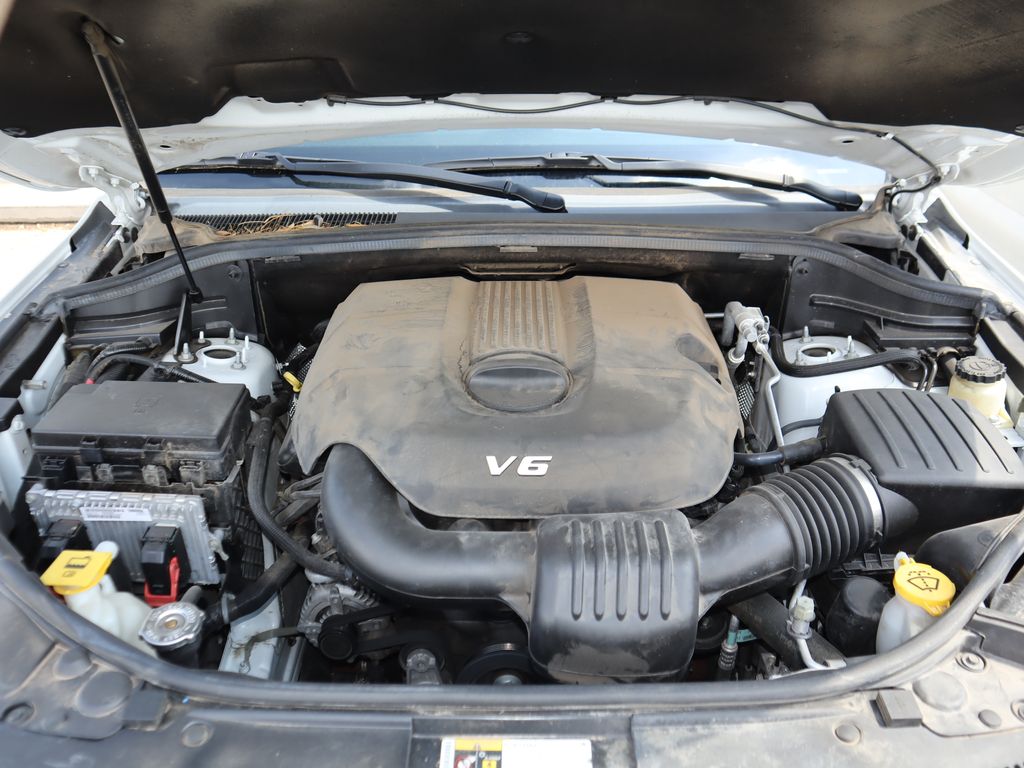 Thumbnail: 2015 Jeep Grand Cherokee - 12
